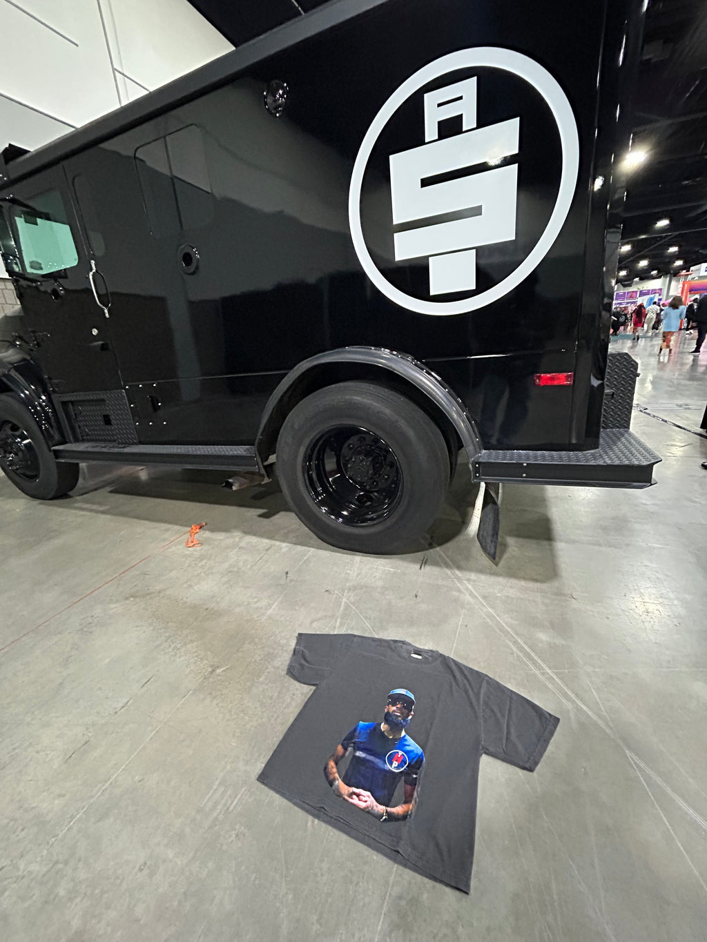 Generational Wealth Tee