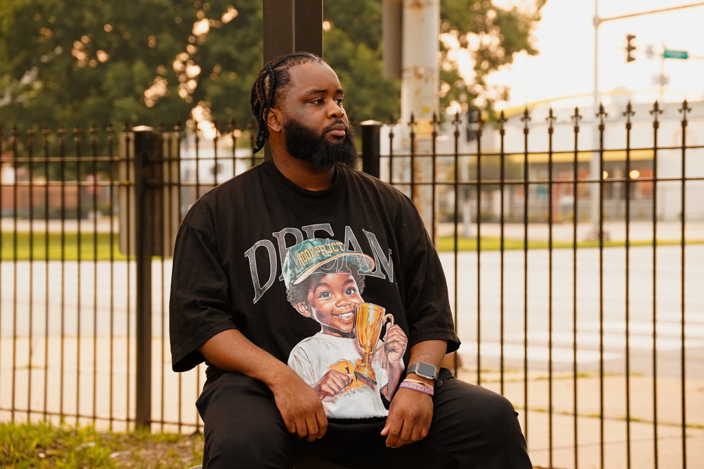 Black Dream Tee - Invest in Yourself